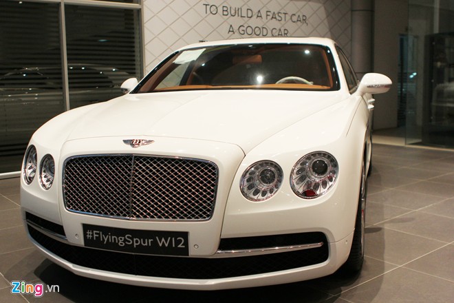 Cap Bentley Flying Spur W12 chinh hang gia tu 114 ty dong toancanhbaochi.net