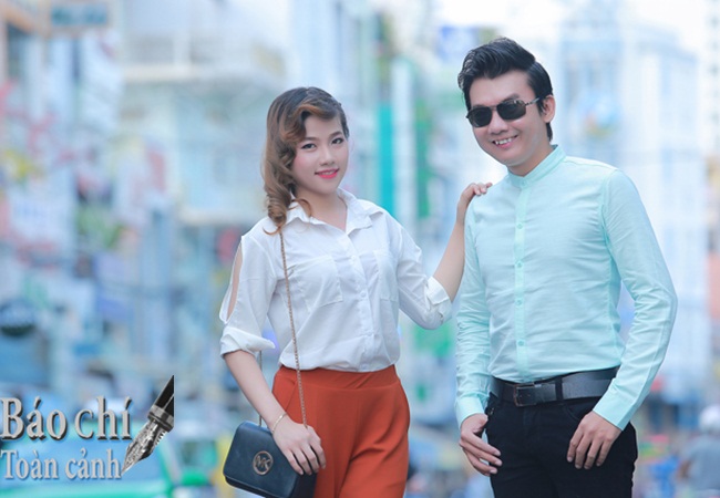 a vuong ky quoc dat vui ve dao pho cung girl xinh