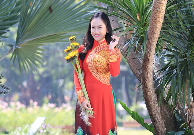 ao dai minh thuy12