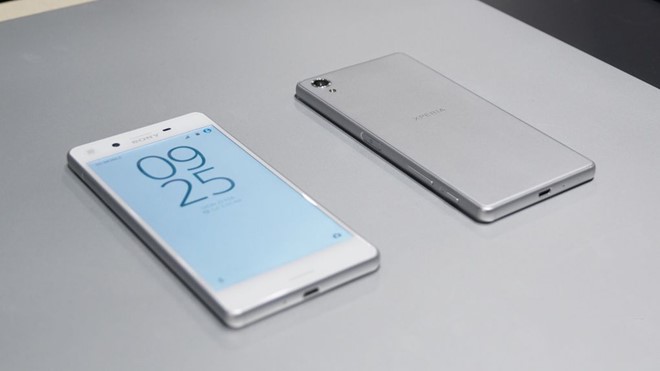 sony xperiax6