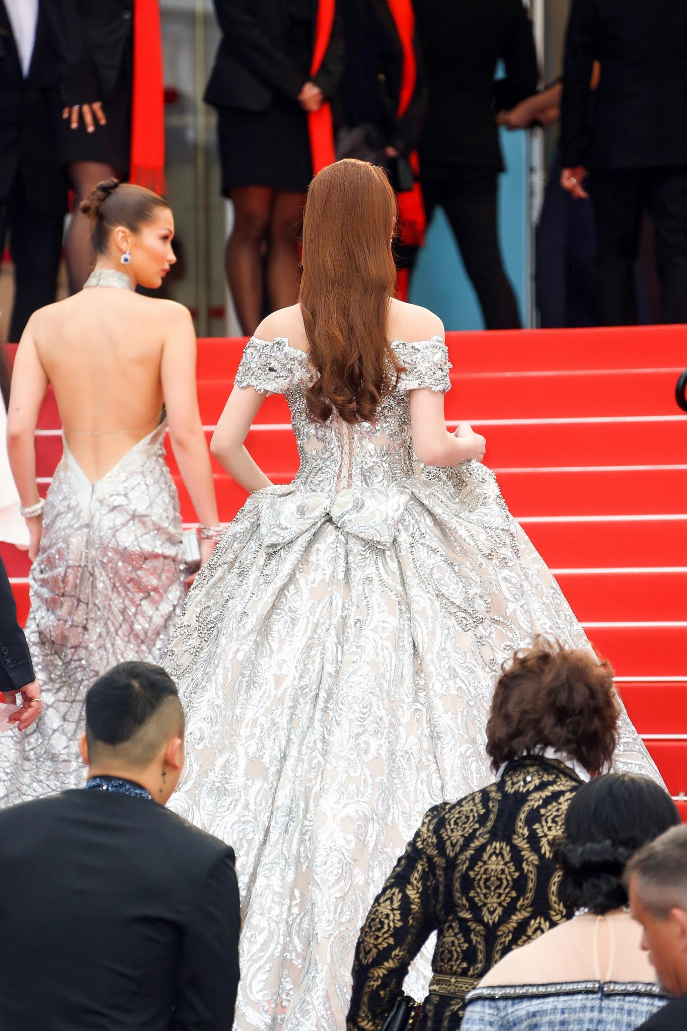 Quynh huong xuat hien cung bella hadid tren tham do cannes2018 4
