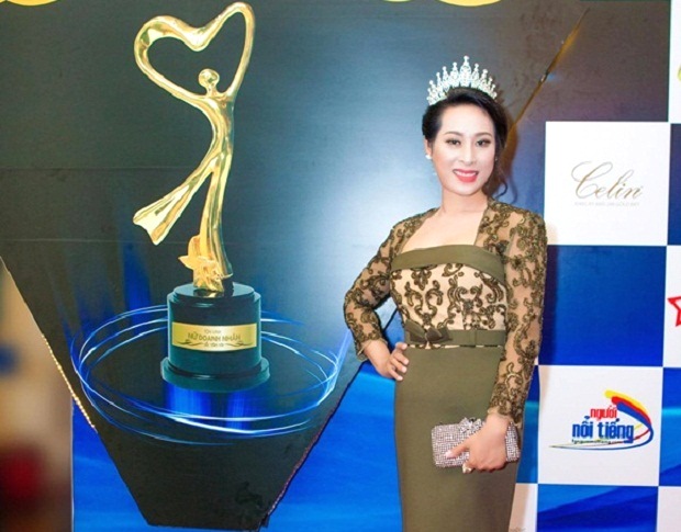 hoa hau hanh le tapchithoidai 3