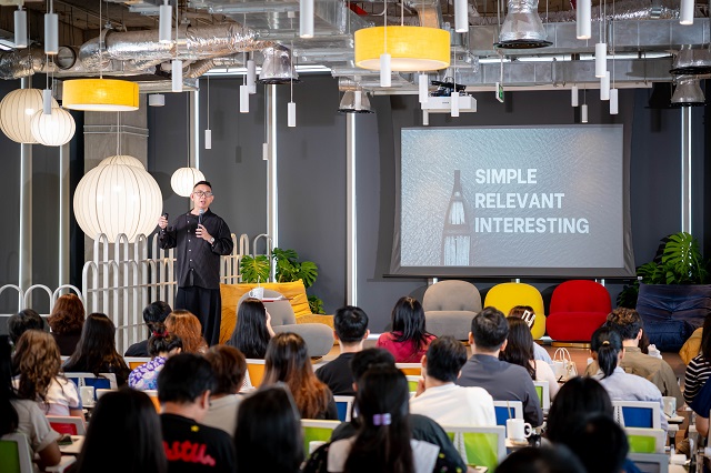 XTalk 001 Stage For The Backstage 2