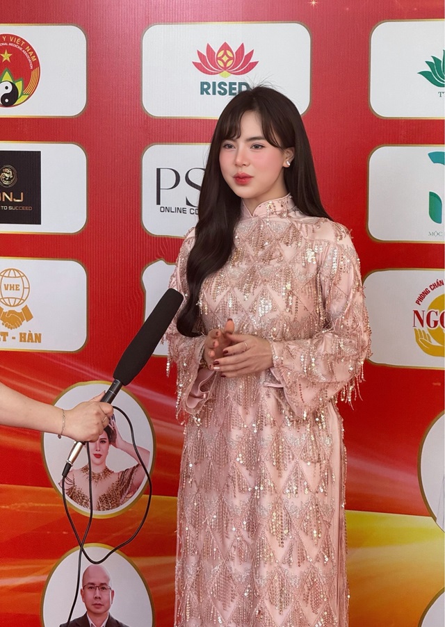 doanh nhan thu trang 26 1 2