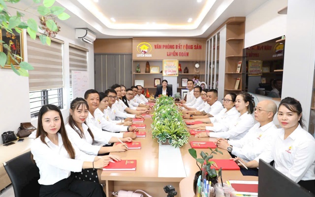 luyen doan land 1 2 5