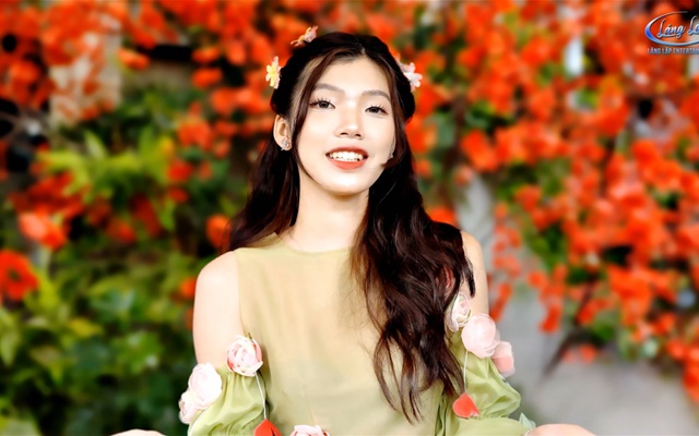 Tiểu Bình The Voice Kids tái xuất sau thời gian im ắng với MV 'Hương Tết Quê Nhà'