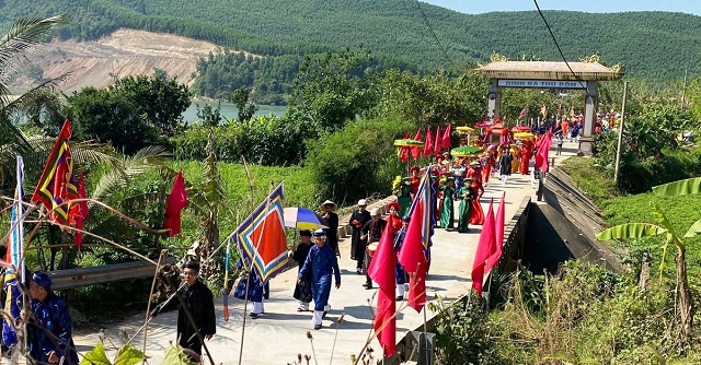 Về Nông Sơn hòa mình lễ hội Bà Thu Bồn đặc sắc