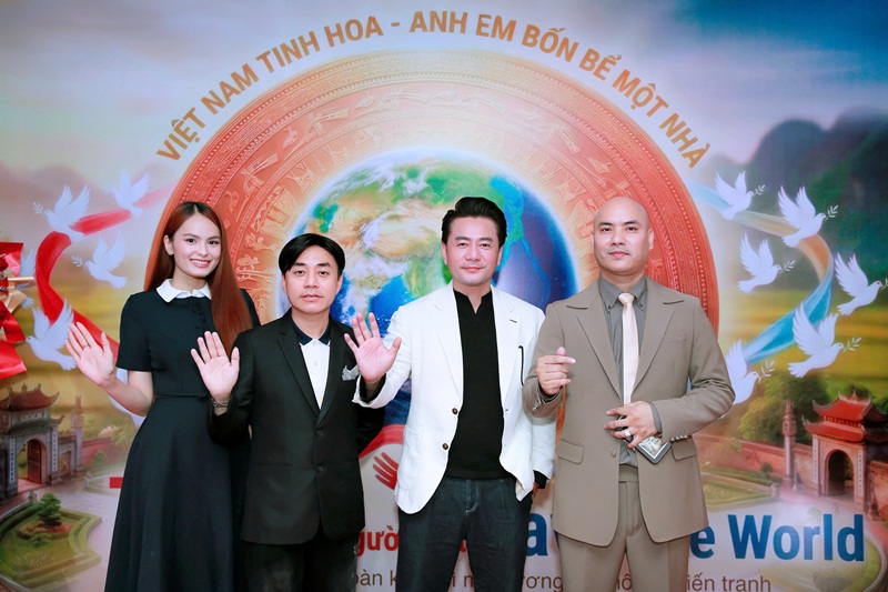 Nghệ sĩ năm châu tham gia chiến dịch nghệ thuật vì hòa bình 72h 'Save The World'