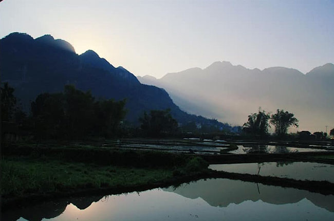 Chi voi 1 trieu doi ban tre tung hoanh khap Mai Chau