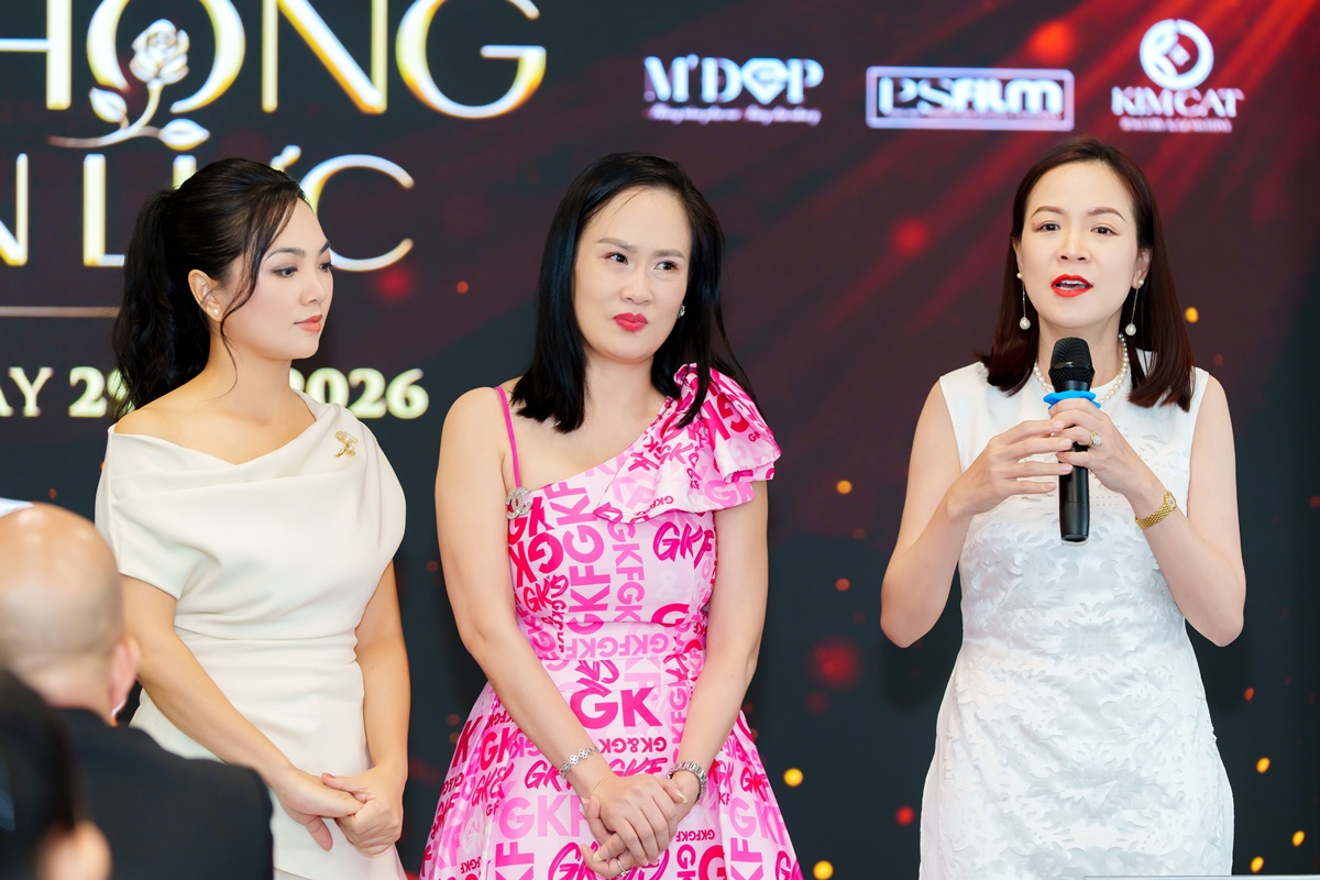 nu hoang truyen thong nguyen pham khanh van tu my tro ve du gala 10 nam bong hong quyen luc toancanhbaochi5