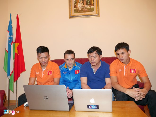 HLV Bruno Futsal VN muon danh bai Thai Lan tai SEA Games toancanhbaochi.net