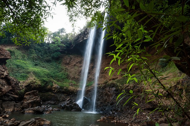 thac dak g lun hung vi giua dai ngan tay nguyen