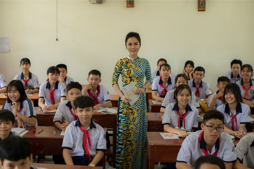 le bich nhan dai su ao dai