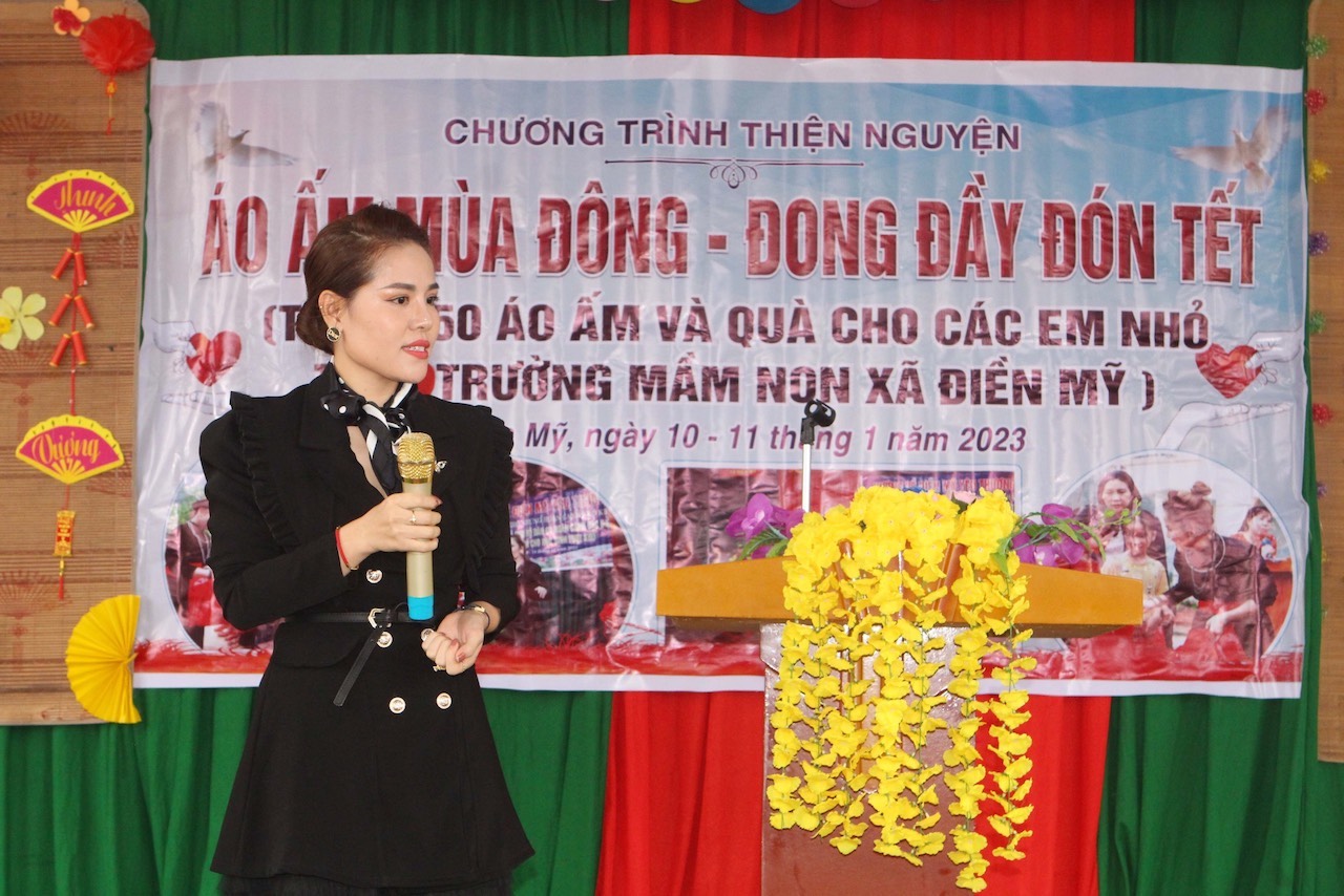 ao am mua dong dong day don tet 7