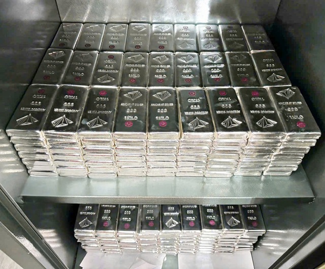 Giá bạc hôm nay 2/3: Bạc trong nước tăng mạnh