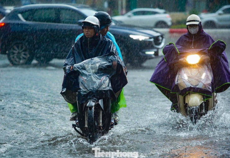 Miền Bắc tiếp tục đón mưa lớn